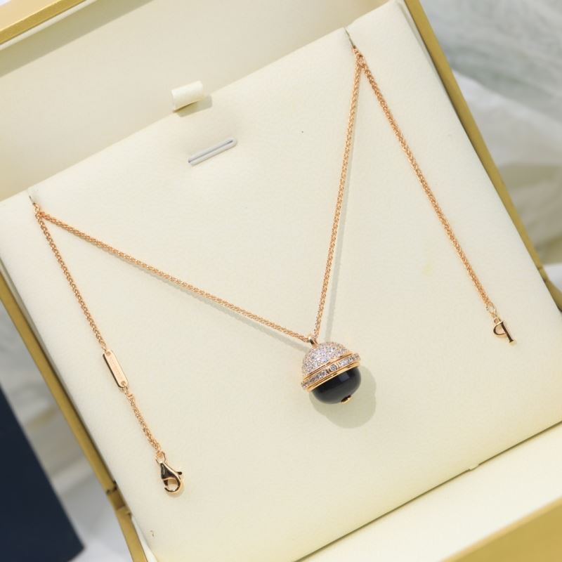 Piaget Necklaces